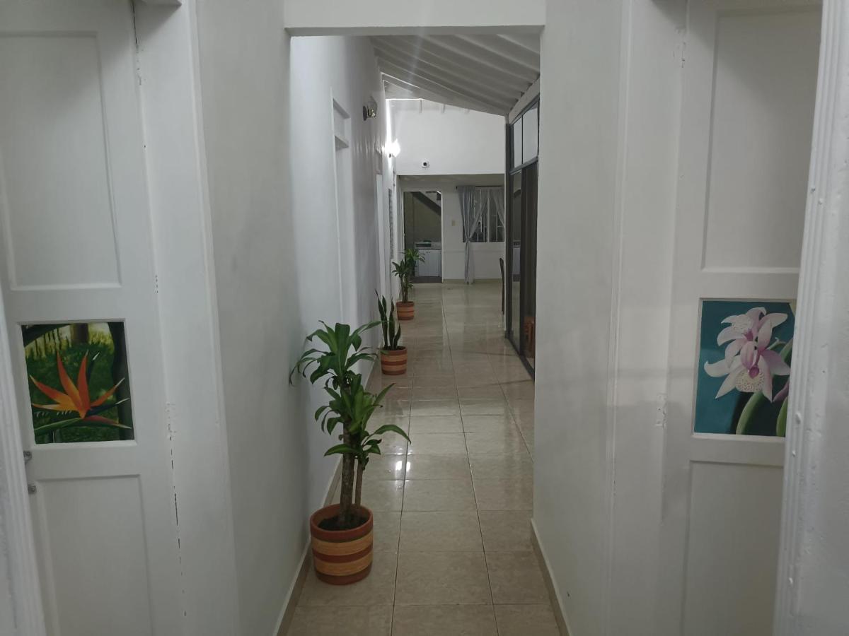 Hospedajes El Jardin Envigado Exteriér fotografie